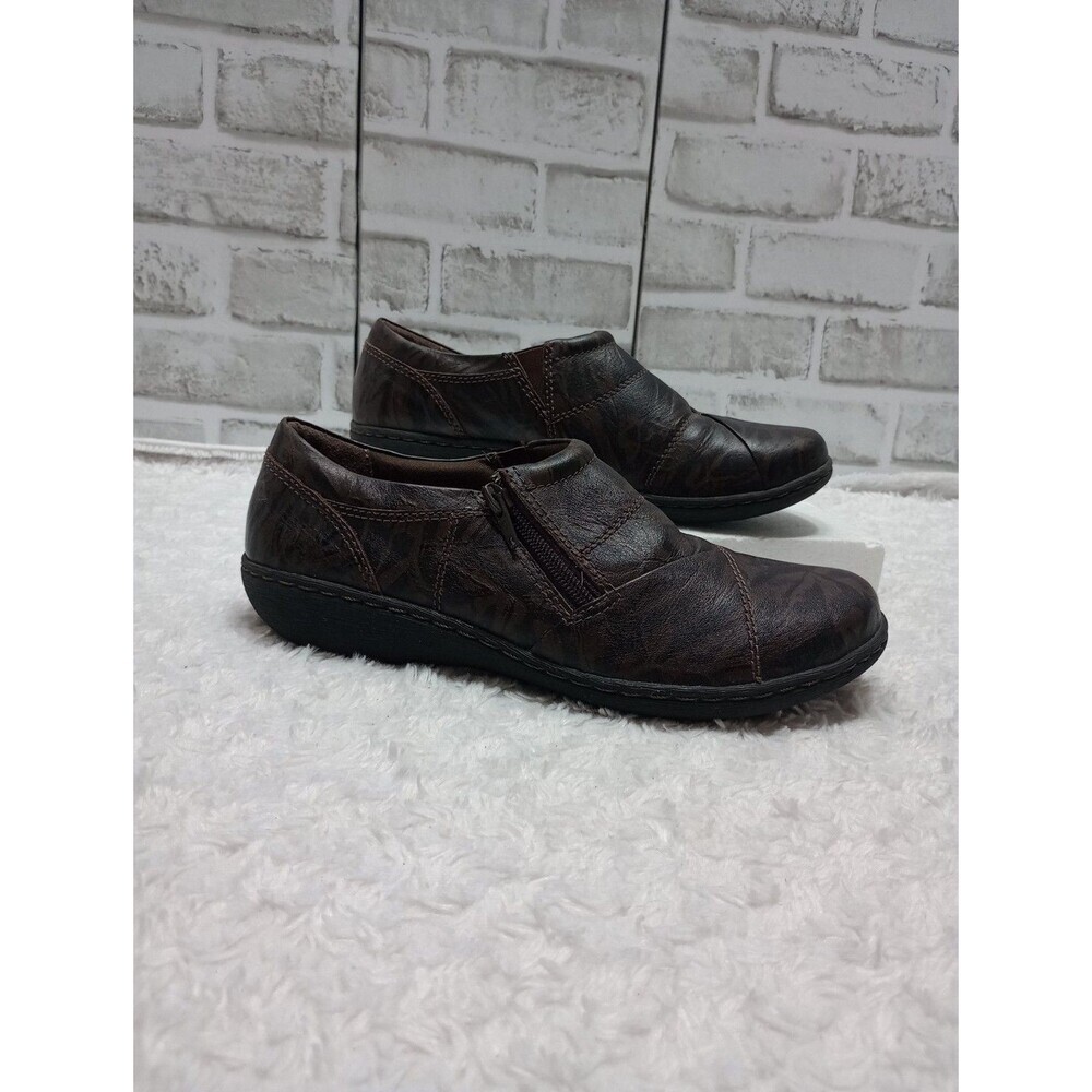 Clarks Collection Soft Cushion Brown Leather Zip Wedge Flats Shoes sz. 9 M - Picture 2 of 10
